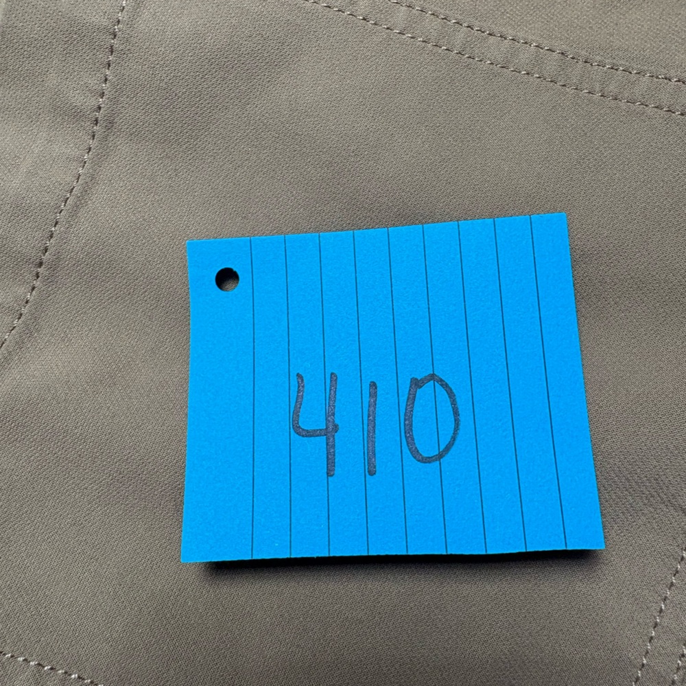 Banana Republic Women's Tan Cargo Joggers - Picture 9 of 9